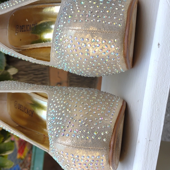 Delicacy Gold Rhinestone Platform Super High Pumps 7.5 - Picture 2 of 9